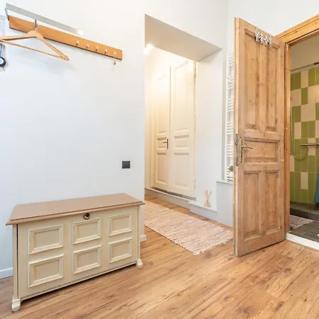 Maniu Διαμέρισμα *