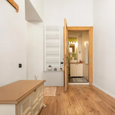 Maniu * Κλουζ-Ναπόκα