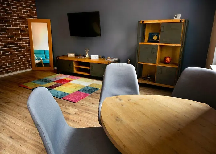 Maniu * Κλουζ-Ναπόκα